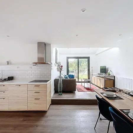 Apartment La 